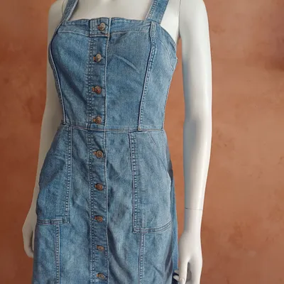 Belle robe courte en jean bleu clair 36 H&M